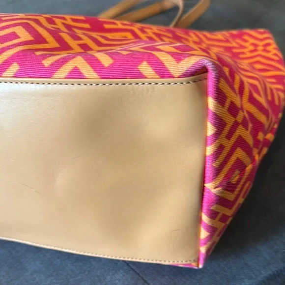 Tory Burch Pink and Orange Patterned Tote - Picture 7 of 12